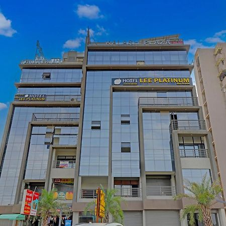 Hotel Lee Platinum Ahmedabad Extérieur photo