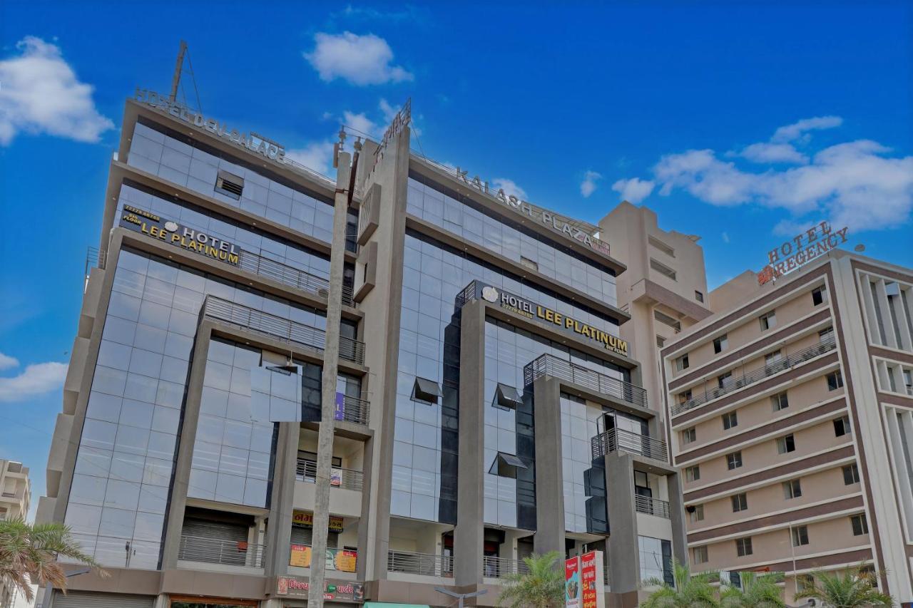Hotel Lee Platinum Ahmedabad Extérieur photo