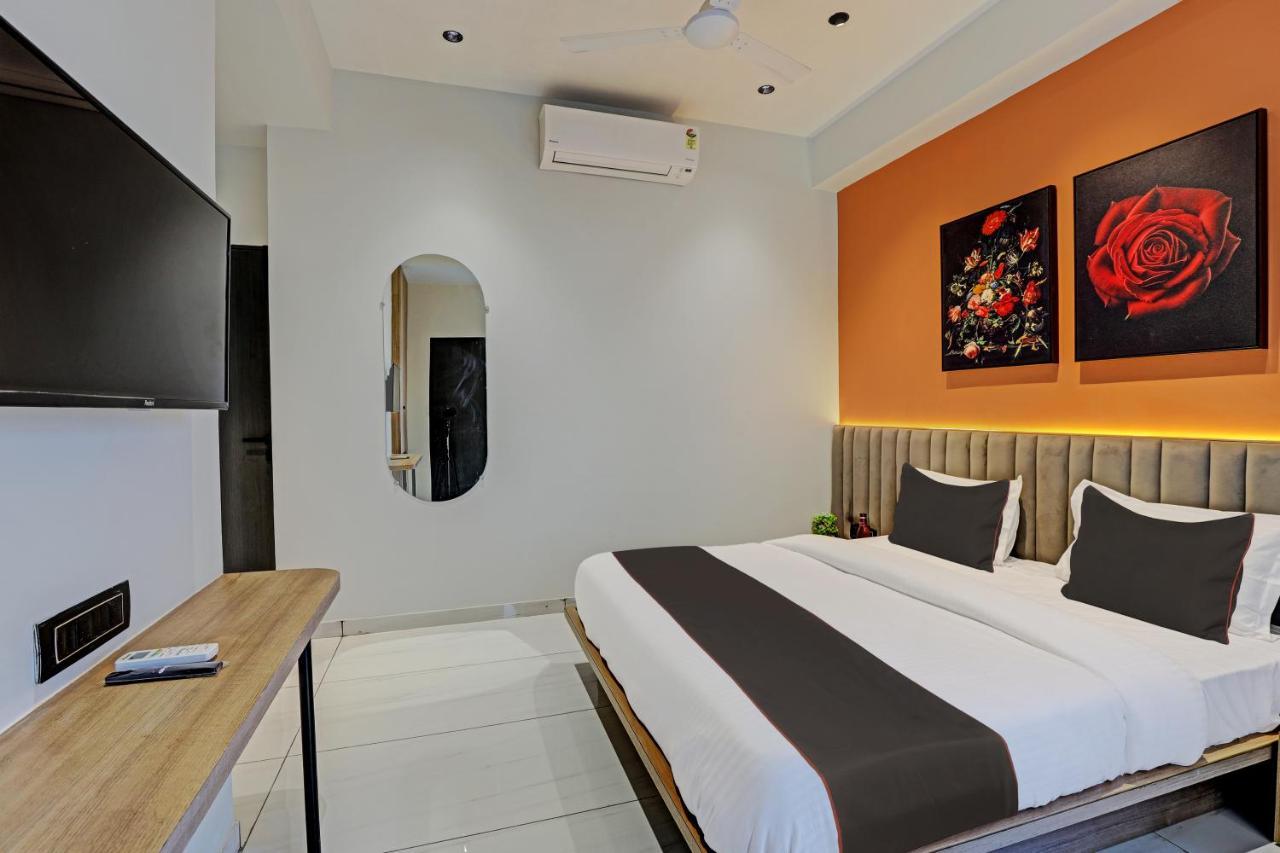 Hotel Lee Platinum Ahmedabad Extérieur photo